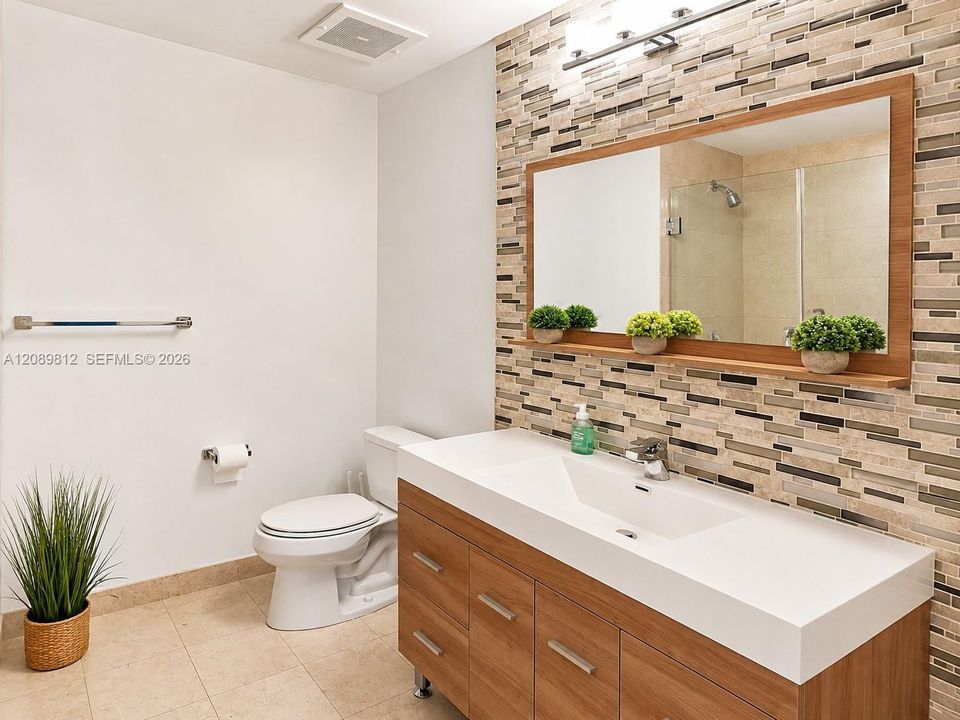 For Rent: $3,500 (1 beds, 2 baths, 1000 Square Feet)