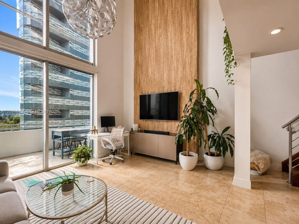 For Rent: $3,500 (1 beds, 2 baths, 1000 Square Feet)