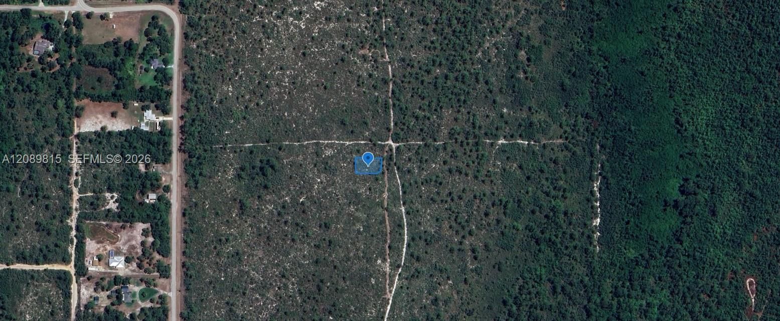 待售: $8,900 (0.26 acres)