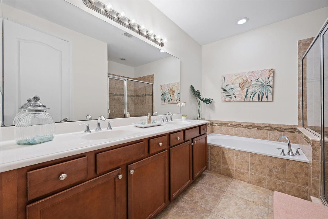 4673 Mediterranean Cir-20