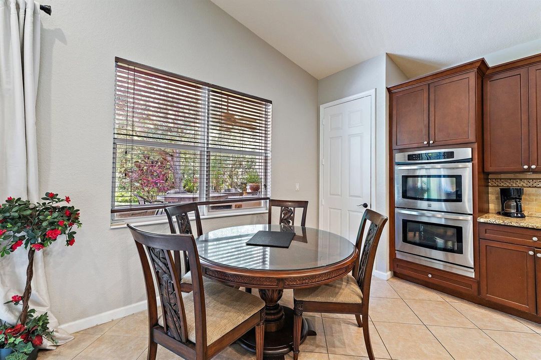 037-1292SEFlemingWay-Stuart-SMALL