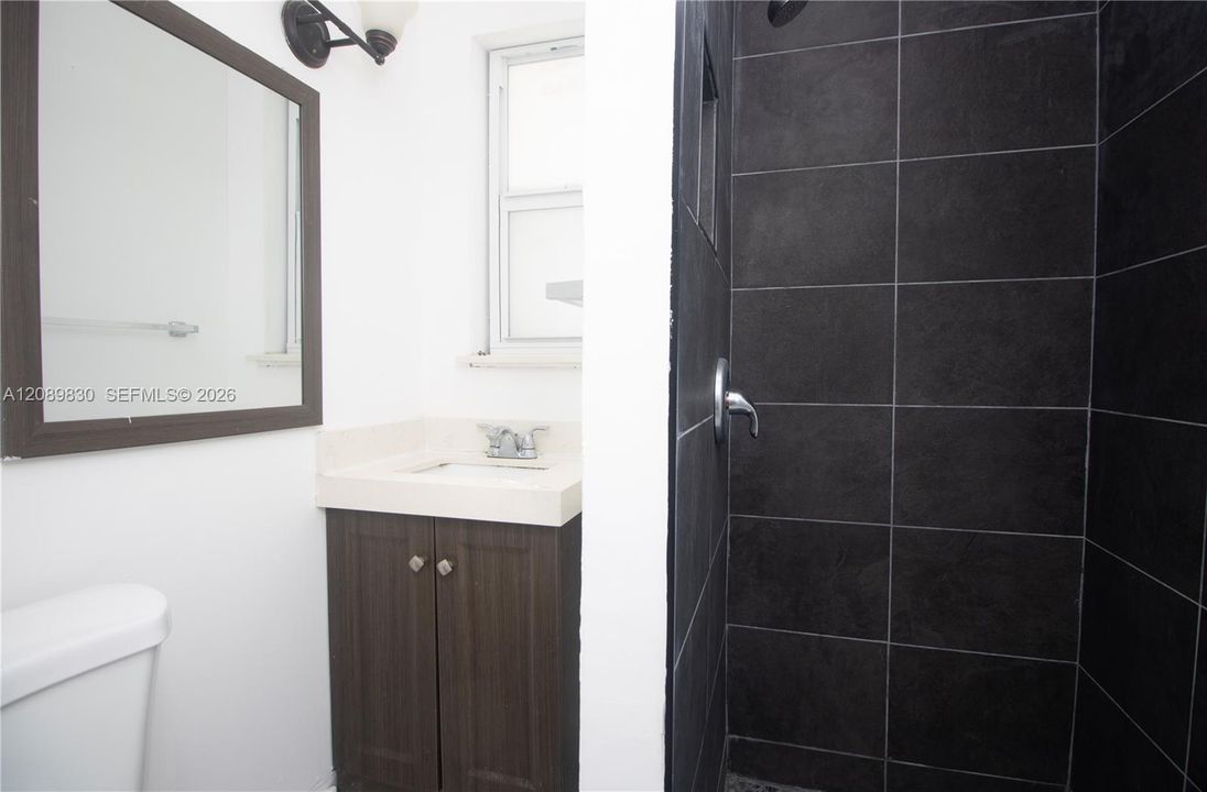 For Rent: $1,450 (1 beds, 1 baths, 0 Square Feet)