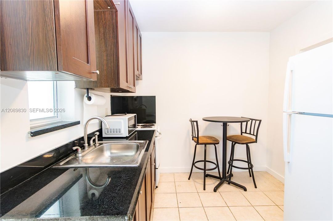 For Rent: $1,450 (1 beds, 1 baths, 0 Square Feet)