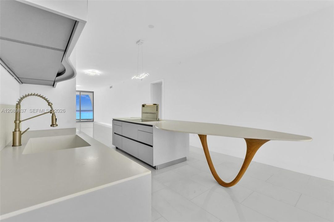 For Sale: $4,690,000 (3 beds, 4 baths, 2496 Square Feet)