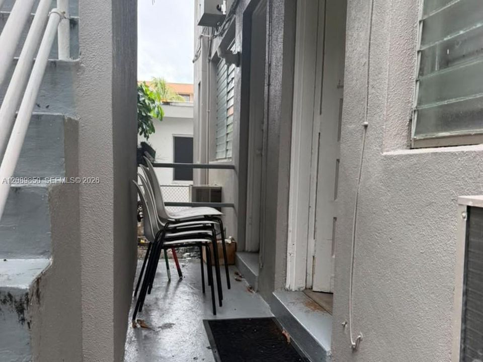 В аренду: $1,495 (0 спален, 1 ванн, 3920 Квадратных фут)