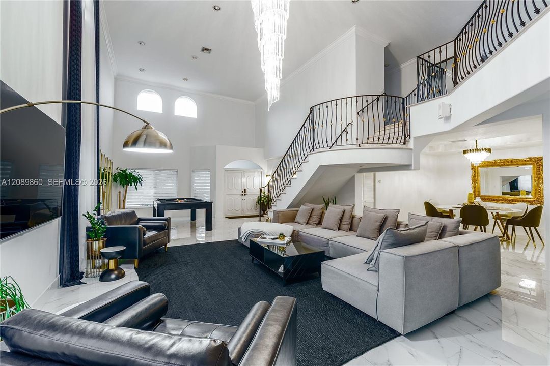 En Venta: $1,850,000 (5 camas, 4 baños, 3720 Pies cuadrados)