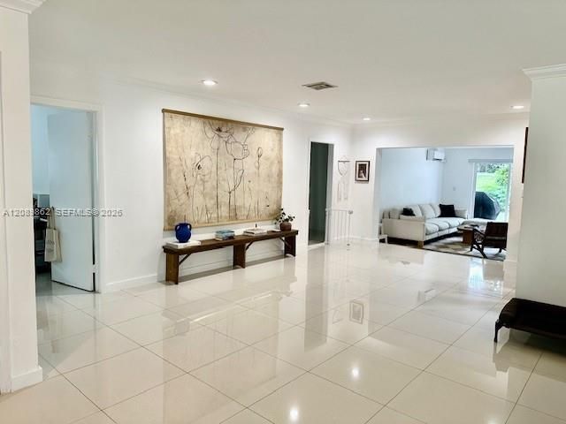 For Rent: $4,800 (3 beds, 2 baths, 2121 Square Feet)