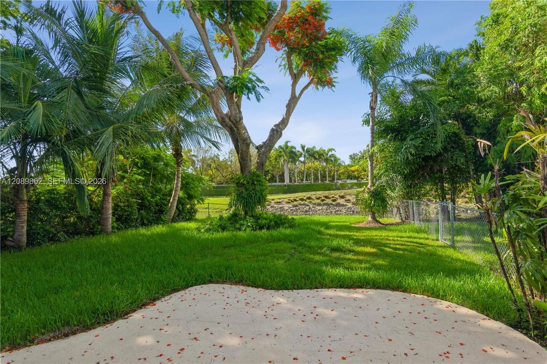 For Rent: $4,800 (3 beds, 2 baths, 2121 Square Feet)