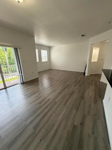 En Renta: $2,800 (3 camas, 2 baños, 1364 Pies cuadrados)