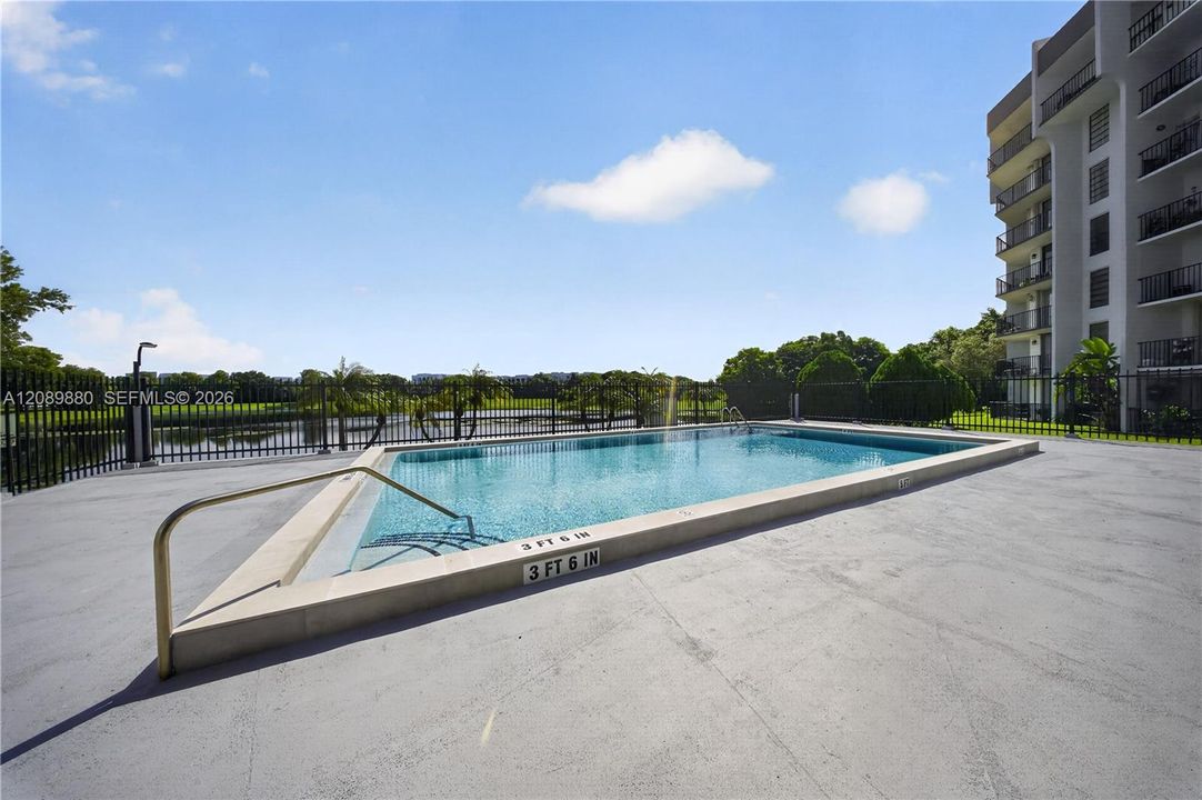 For Sale: $349,500 (3 beds, 2 baths, 1478 Square Feet)
