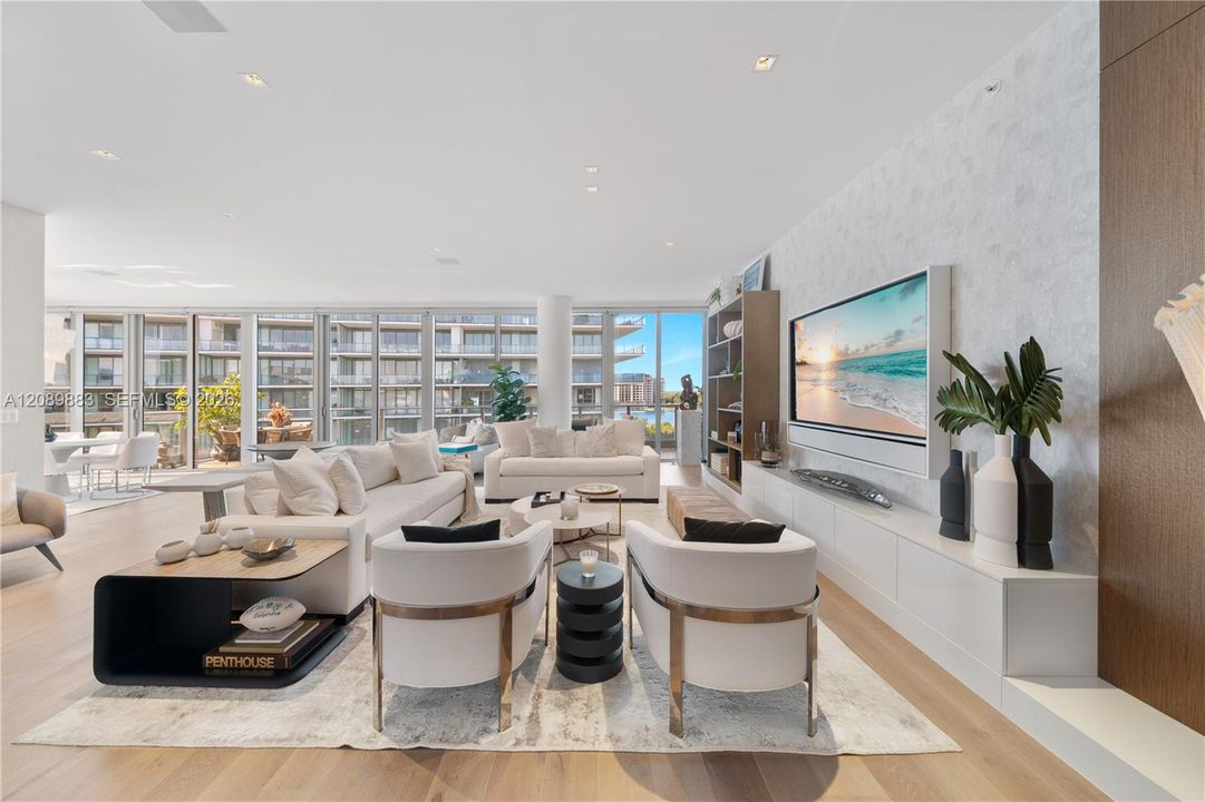 For Sale: $7,250,000 (3 beds, 3 baths, 2778 Square Feet)