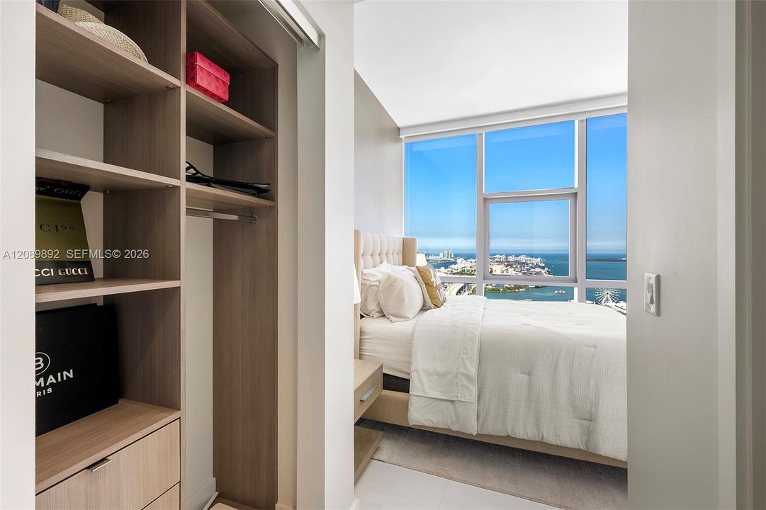 В аренду: $13,500 (4 спален, 4 ванн, 2188 Квадратных фут)