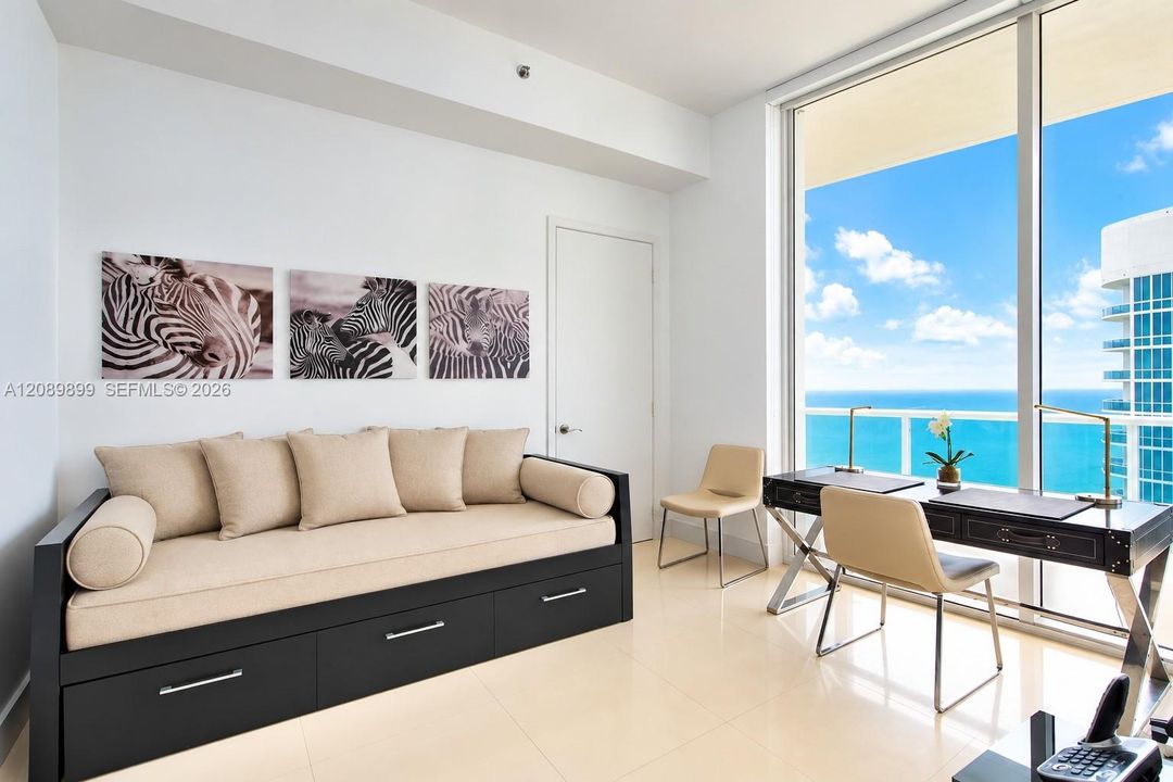 For Sale: $1,750,000 (3 beds, 3 baths, 1979 Square Feet)