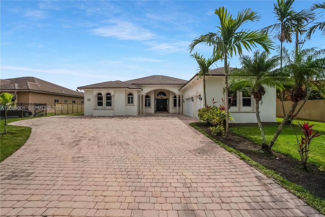 For Sale: $2,599,900 (7 beds, 5 baths, 4991 Square Feet)