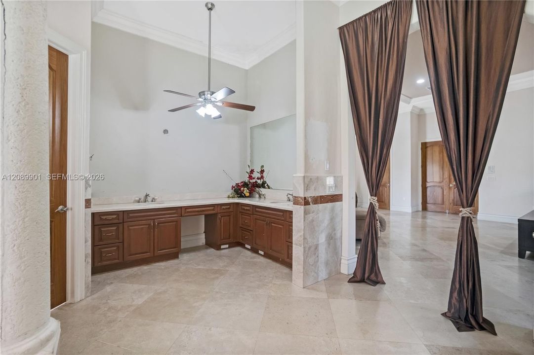 For Sale: $2,599,900 (7 beds, 5 baths, 4991 Square Feet)