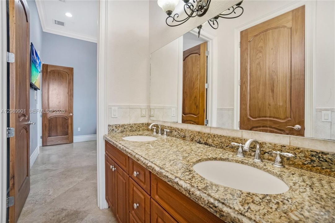 For Sale: $2,599,900 (7 beds, 5 baths, 4991 Square Feet)