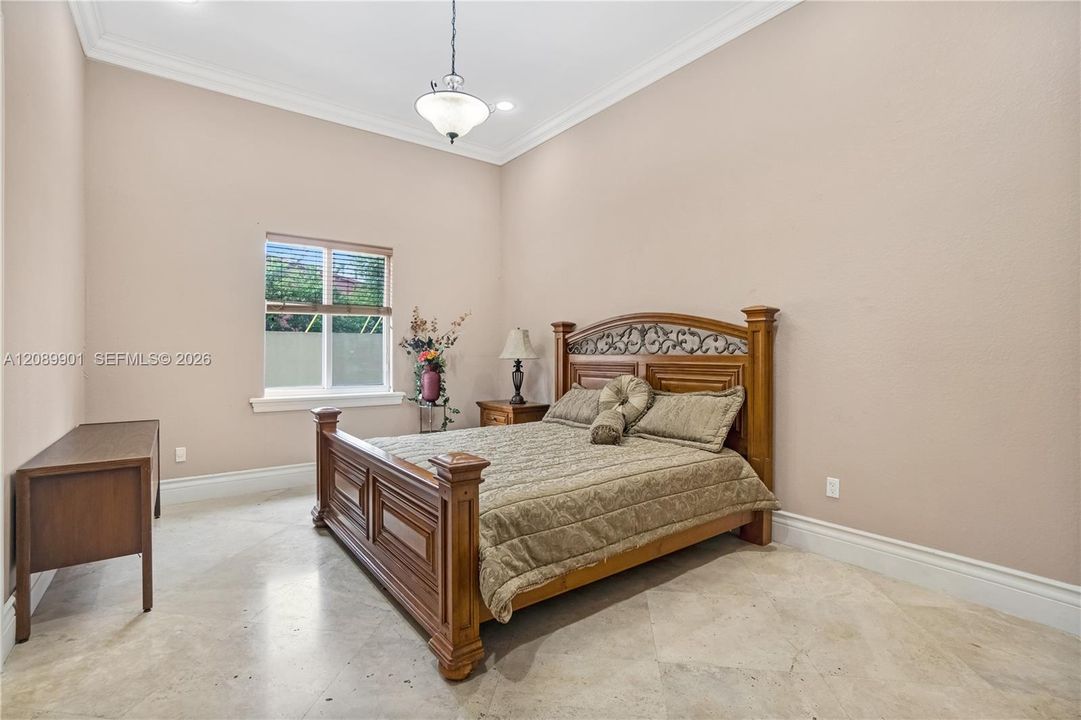 For Sale: $2,599,900 (7 beds, 5 baths, 4991 Square Feet)