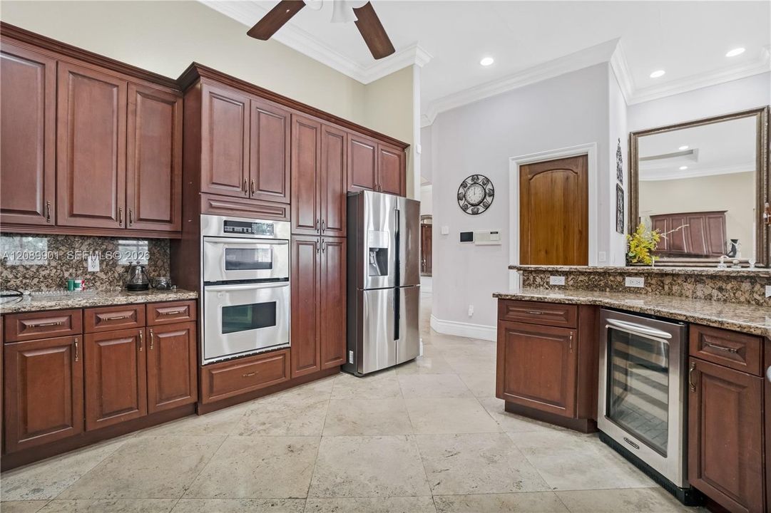 For Sale: $2,599,900 (7 beds, 5 baths, 4991 Square Feet)