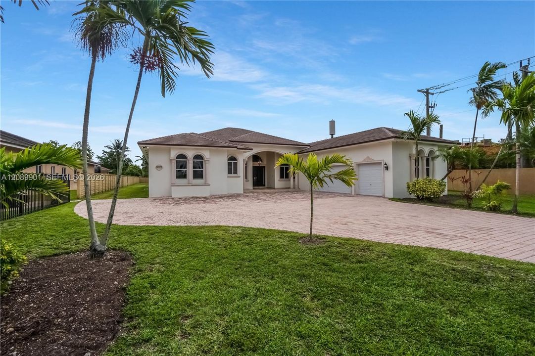 For Sale: $2,599,900 (7 beds, 5 baths, 4991 Square Feet)