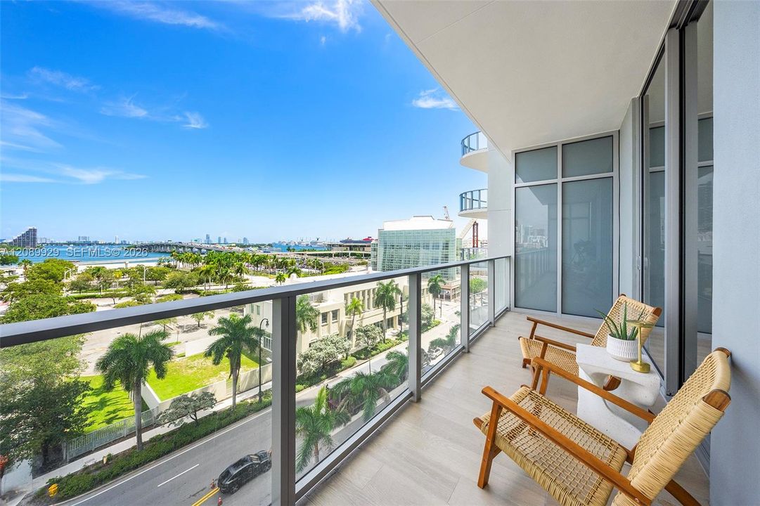 En Venta: $1,199,000 (1 camas, 2 baños, 1190 Pies cuadrados)