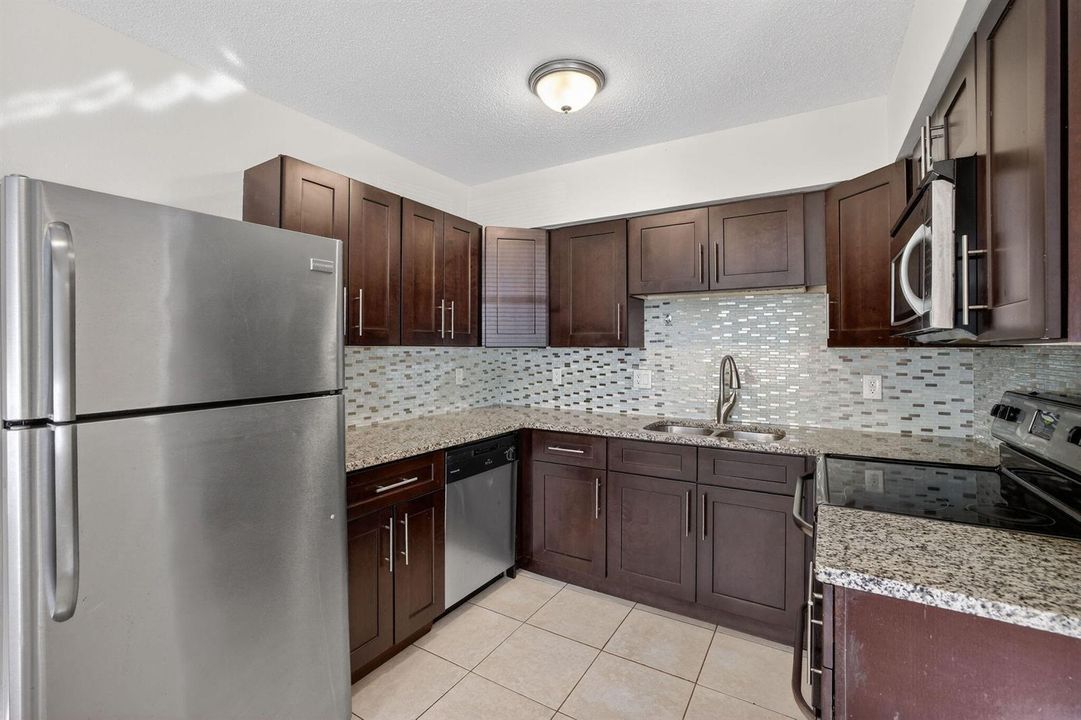 17-web-or-mls-699A1656