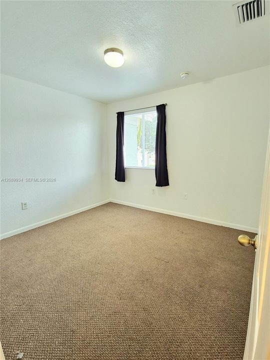 En Venta: $259,900 (3 camas, 2 baños, 1302 Pies cuadrados)
