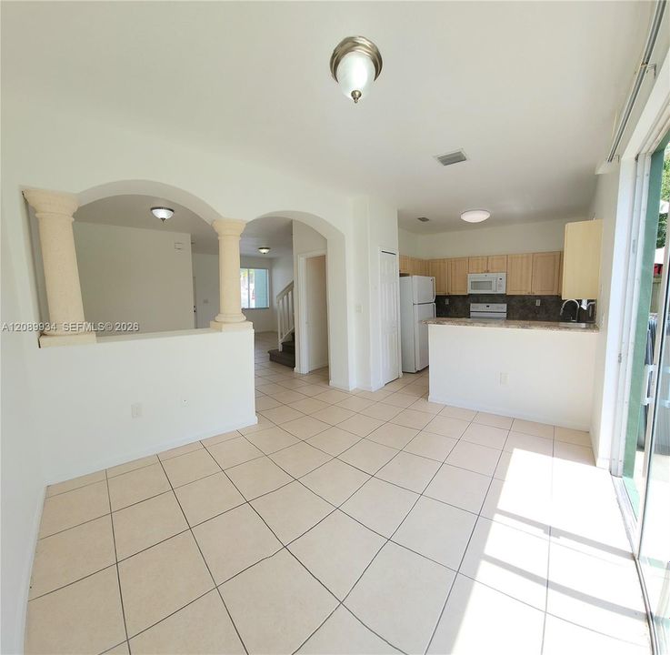 En Venta: $259,900 (3 camas, 2 baños, 1302 Pies cuadrados)