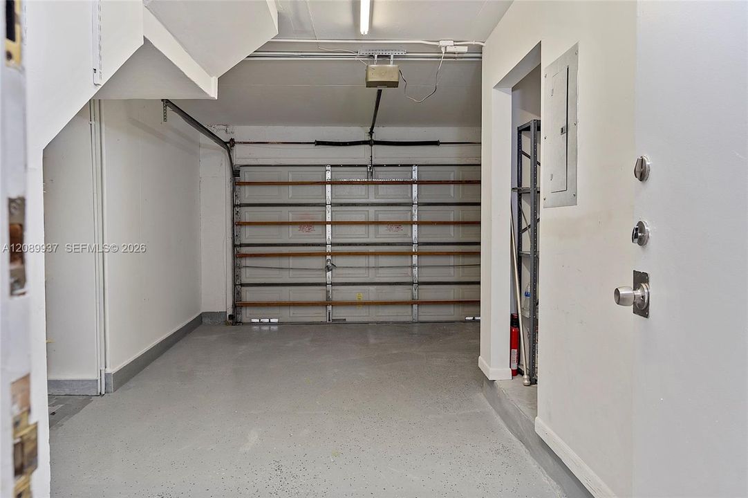В аренду: $3,650 (3 спален, 2 ванн, 1580 Квадратных фут)