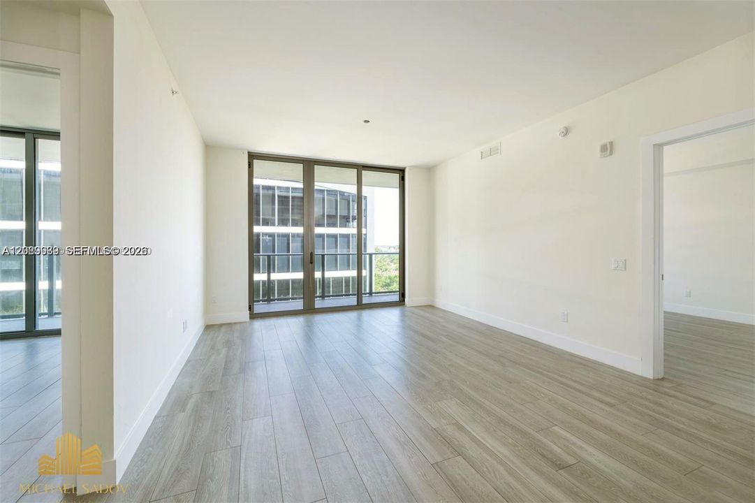 For Rent: $4,650 (2 beds, 2 baths, 1095 Square Feet)