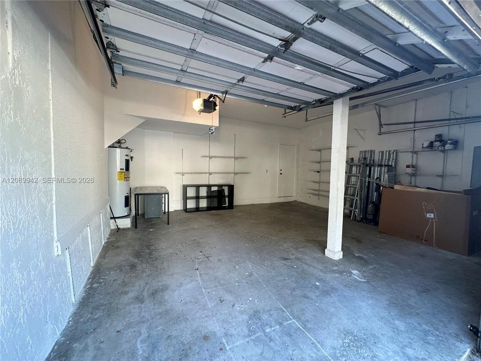 For Rent: $4,100 (3 beds, 2 baths, 1761 Square Feet)