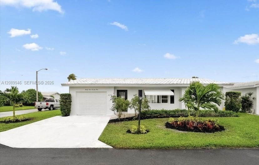 На продажу: $395,000 (3 спален, 2 ванн, 1322 Квадратных фут)