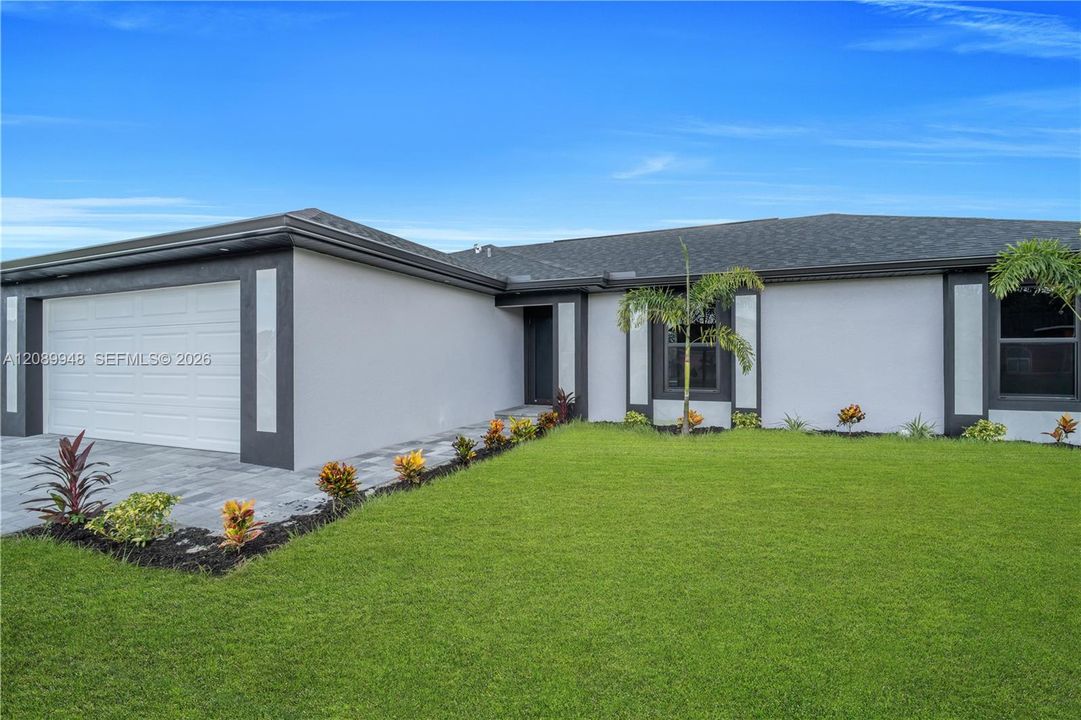For Sale: $389,900 (3 beds, 2 baths, 1362 Square Feet)