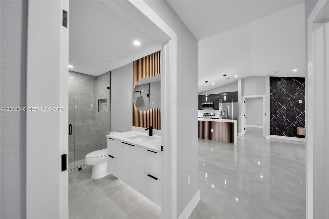 For Sale: $389,900 (3 beds, 2 baths, 1362 Square Feet)