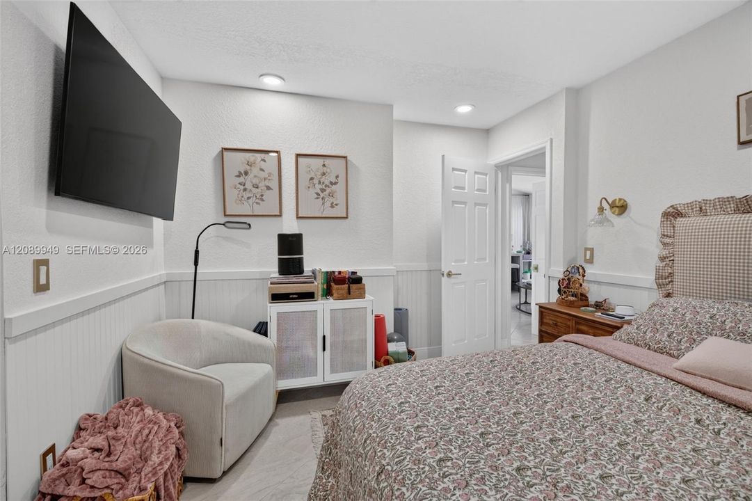 For Sale: $799,000 (3 beds, 2 baths, 1532 Square Feet)
