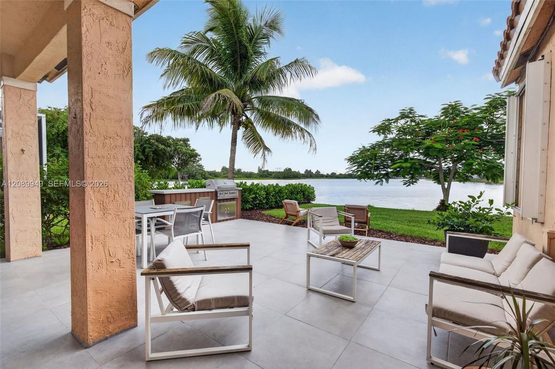 For Sale: $799,000 (3 beds, 2 baths, 1532 Square Feet)