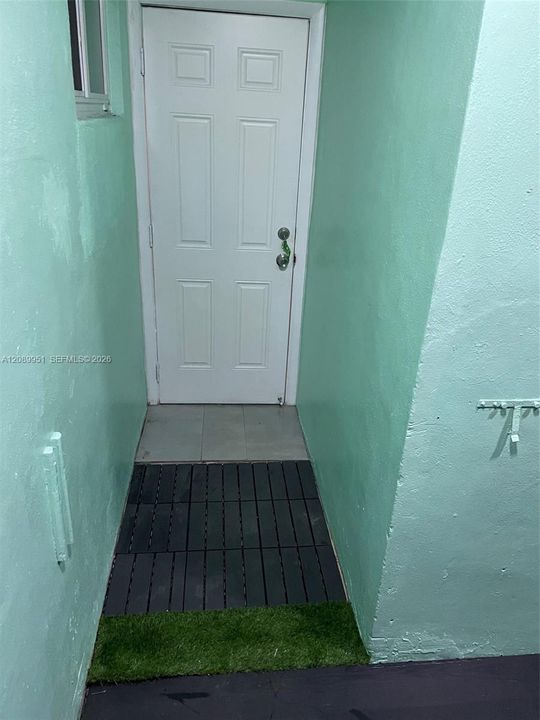En Venta: $524,000 (4 camas, 3 baños, 1525 Pies cuadrados)