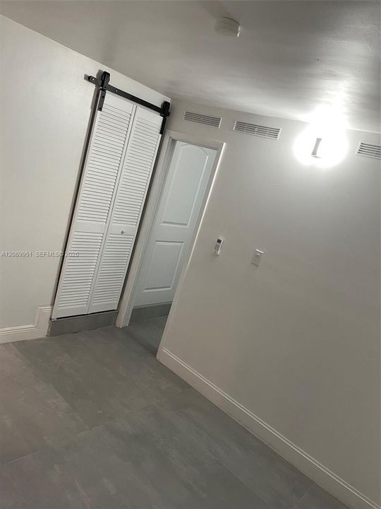 En Venta: $524,000 (4 camas, 3 baños, 1525 Pies cuadrados)