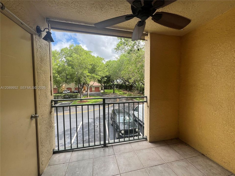 For Rent: $2,575 (2 beds, 2 baths, 1080 Square Feet)