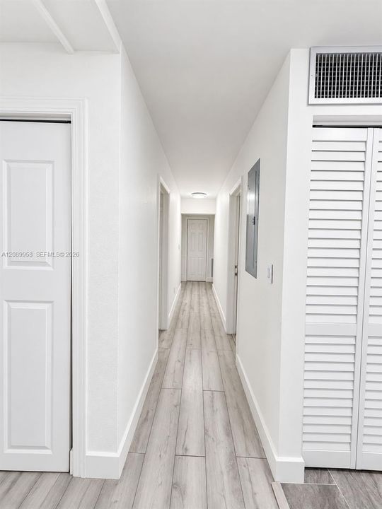 For Sale: $450,000 (3 beds, 2 baths, 1308 Square Feet)