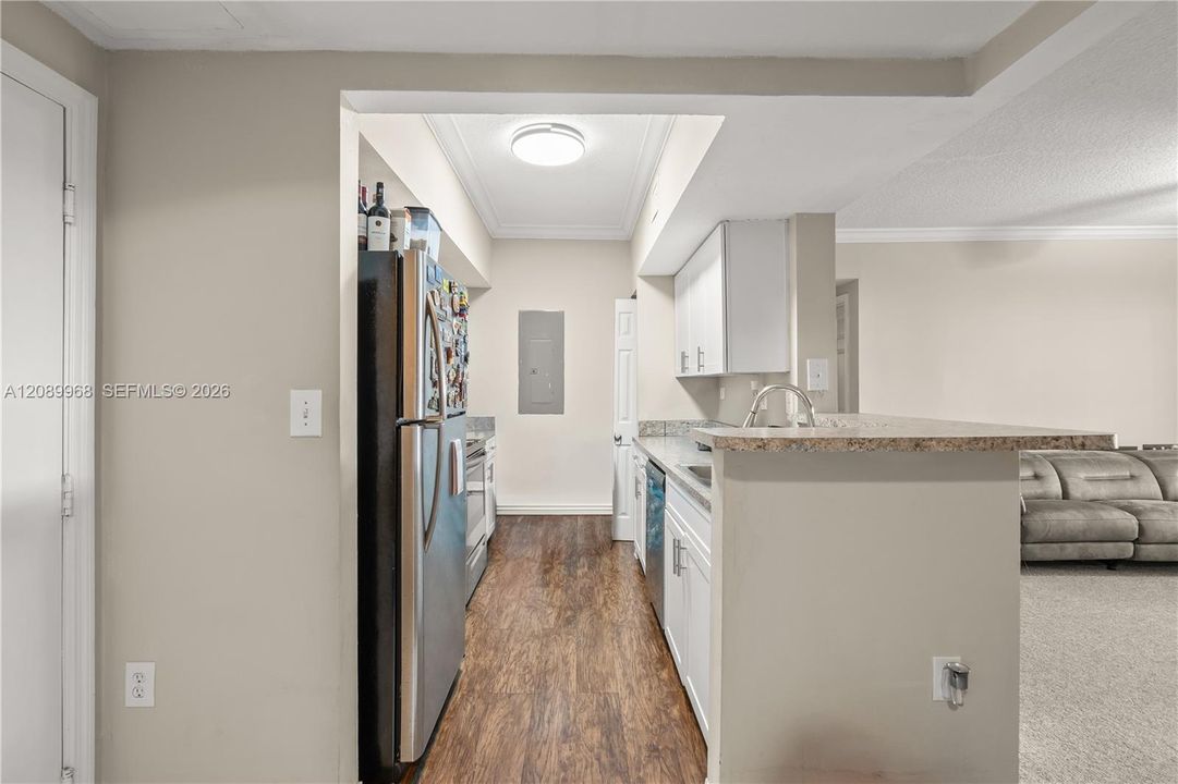 En Venta: $369,900 (3 camas, 2 baños, 1330 Pies cuadrados)