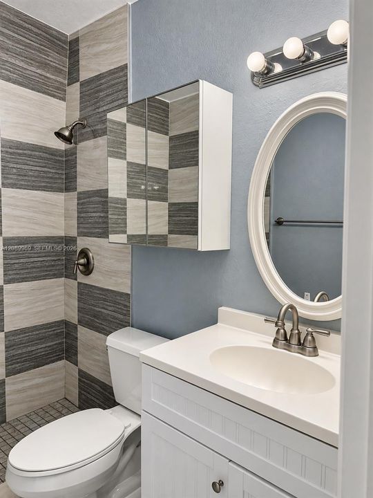 For Rent: $4,300 (4 beds, 2 baths, 2004 Square Feet)