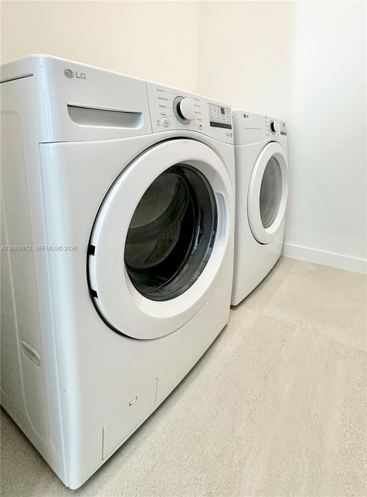 For Rent: $25,000 (4 beds, 3 baths, 1973 Square Feet)