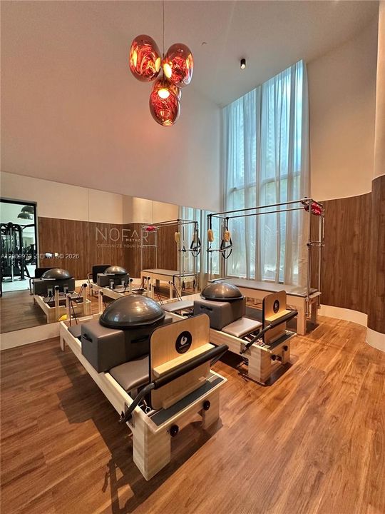For Rent: $25,000 (4 beds, 3 baths, 1973 Square Feet)