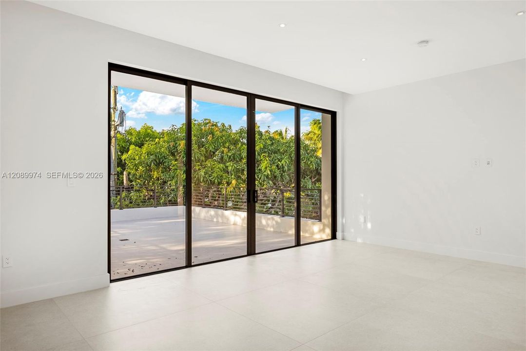 En Venta: $6,350,000 (6 camas, 7 baños, 6493 Pies cuadrados)