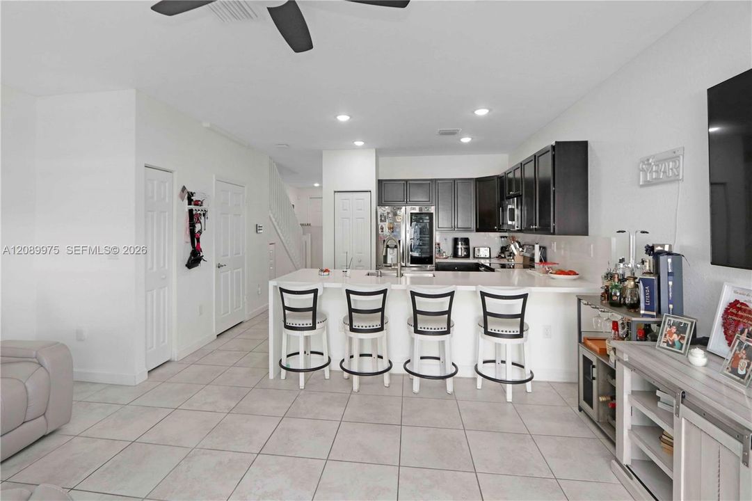 For Sale: $500,000 (3 beds, 2 baths, 1540 Square Feet)