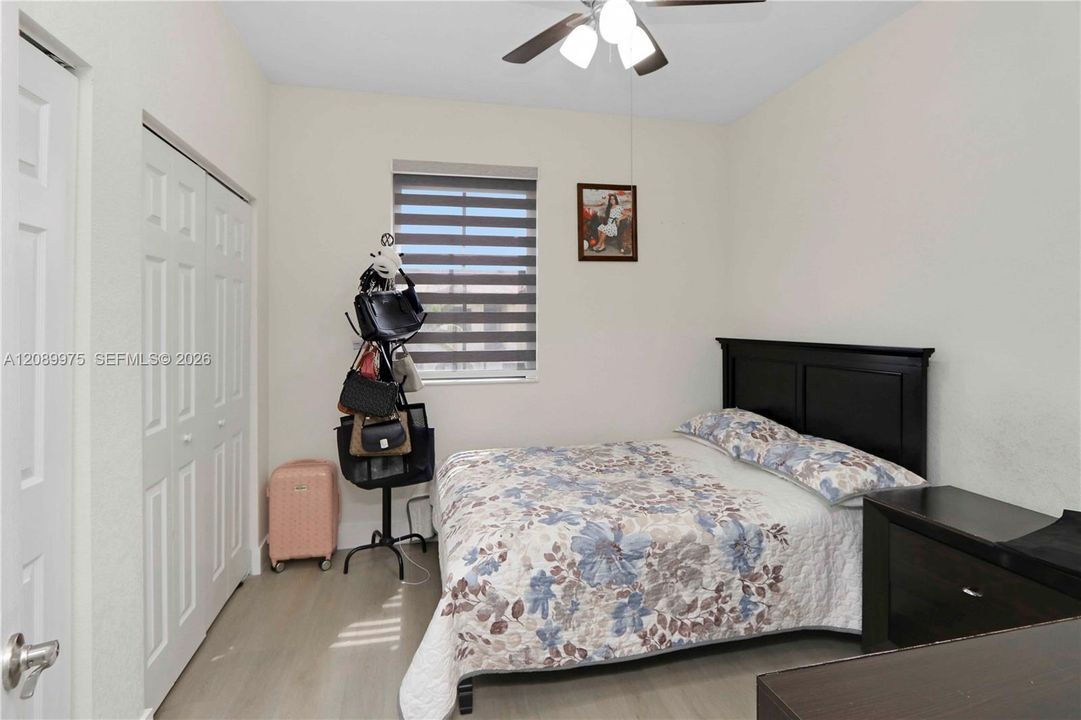 For Sale: $500,000 (3 beds, 2 baths, 1540 Square Feet)
