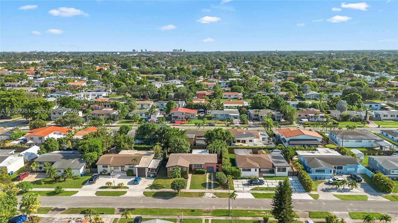 En Venta: $795,000 (3 camas, 2 baños, 1498 Pies cuadrados)