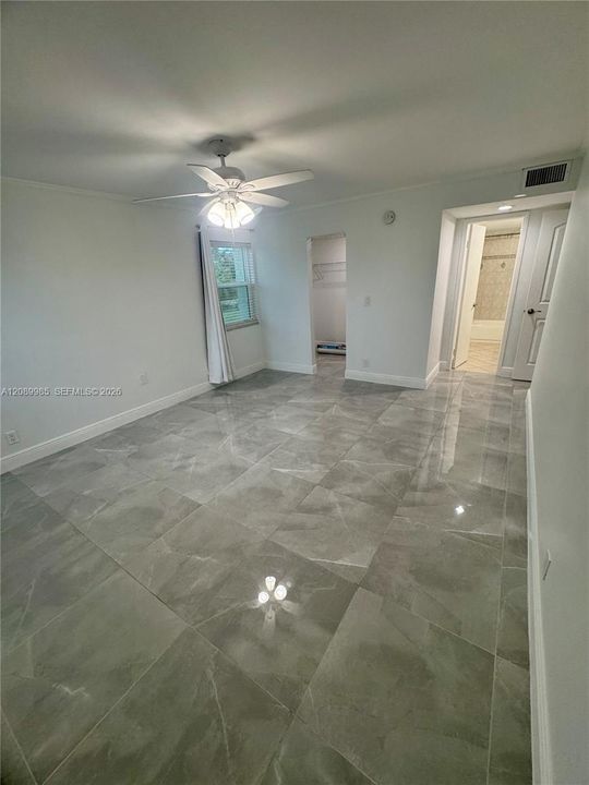 For Rent: $2,200 (2 beds, 2 baths, 1150 Square Feet)