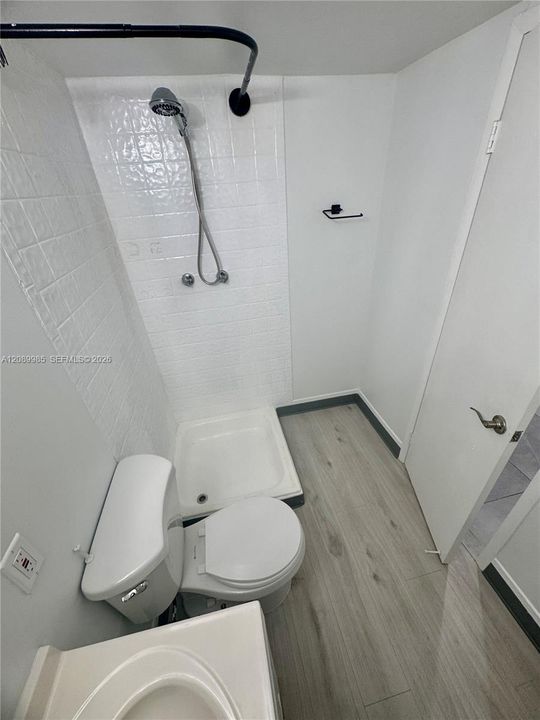 For Rent: $2,200 (2 beds, 2 baths, 1150 Square Feet)