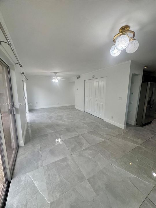 For Rent: $2,200 (2 beds, 2 baths, 1150 Square Feet)